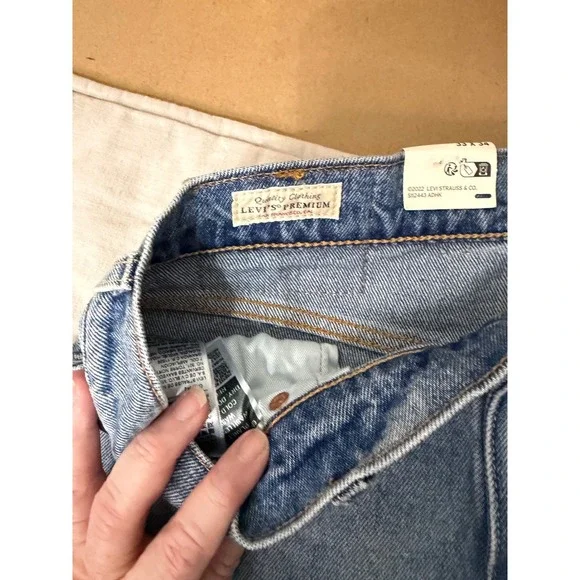 NWT Levis Premium 512 Slim Taper Jeans Men 33X34 Stretch Selvedge Light Wash